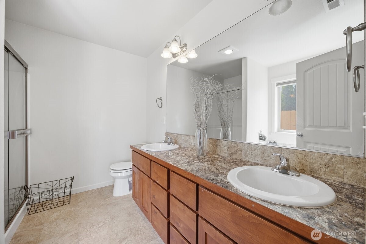 3807 Milagro Dr , Pasco, WA 99301
