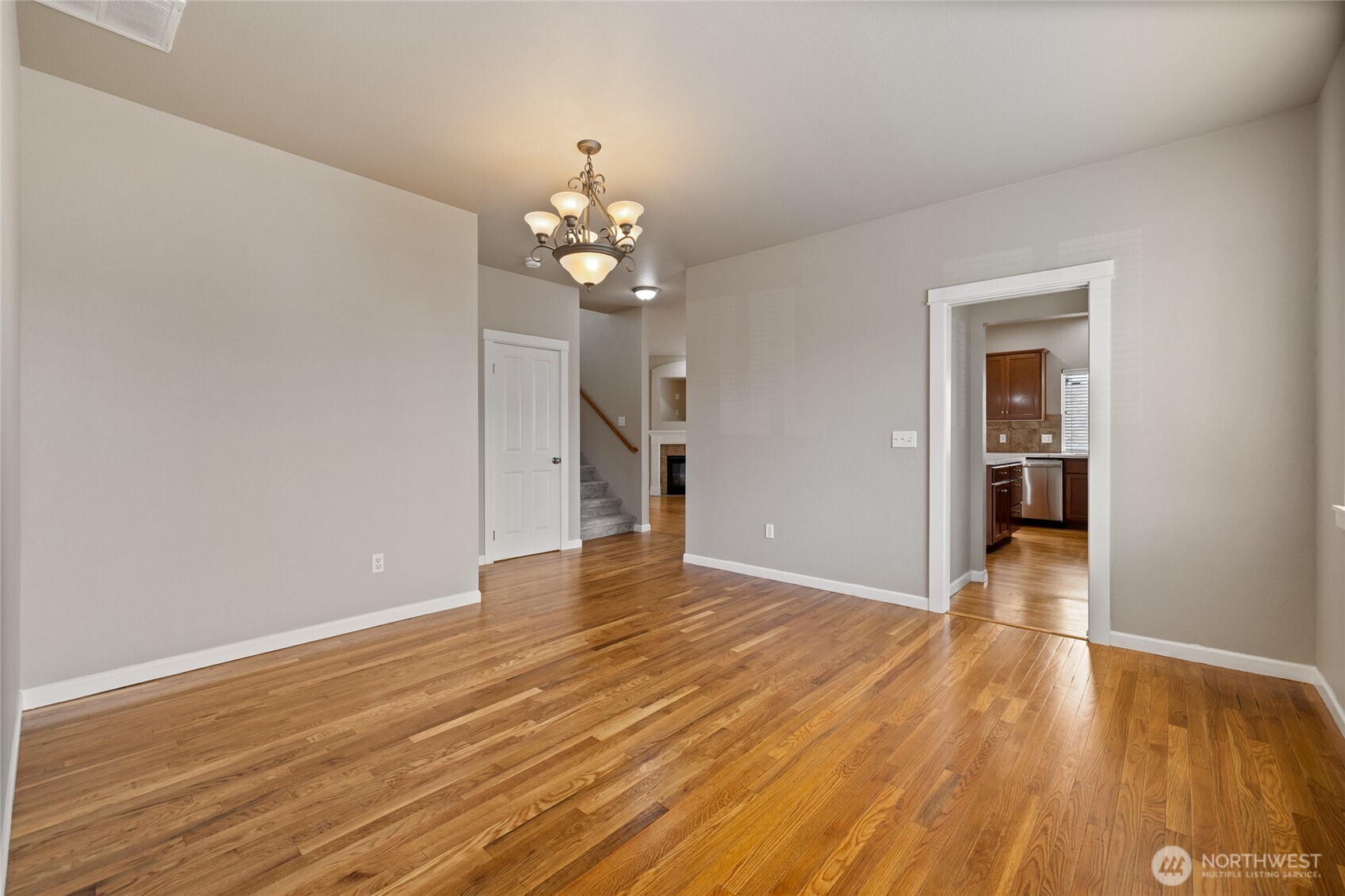 18623 111th Avenue E, Puyallup, WA 98374