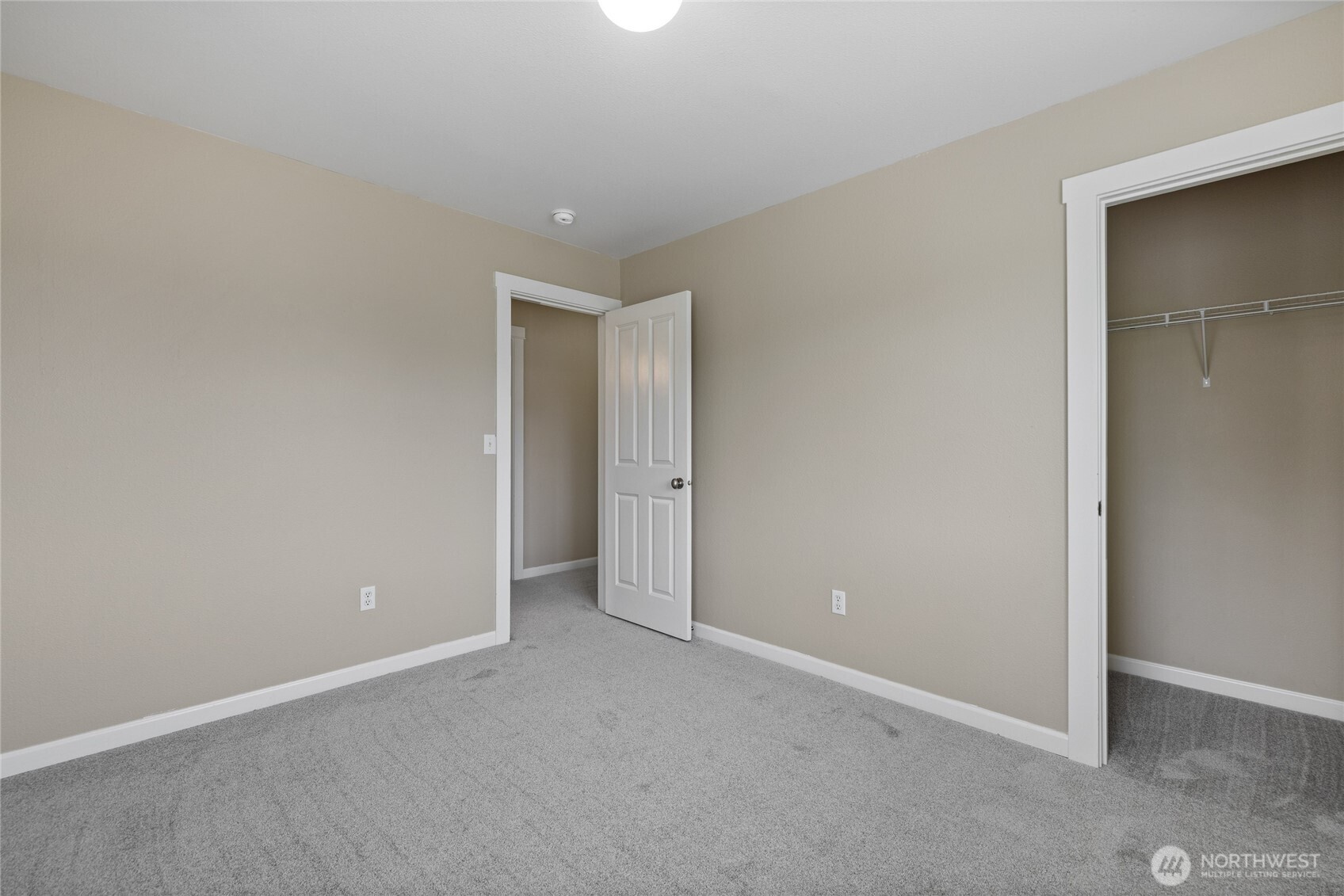 18623 111th Avenue E, Puyallup, WA 98374