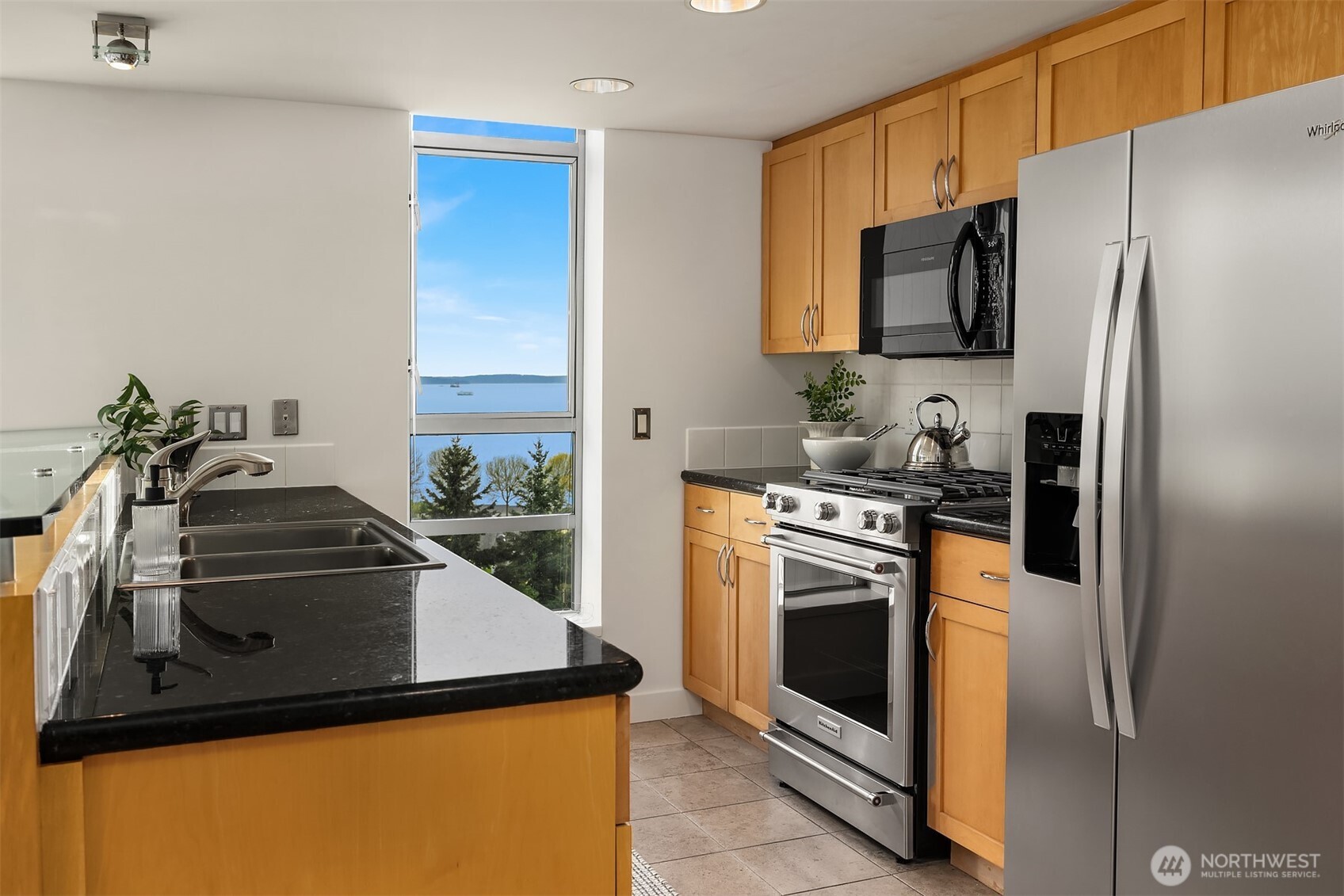 2929 1st Avenue #308, Seattle, WA 98121