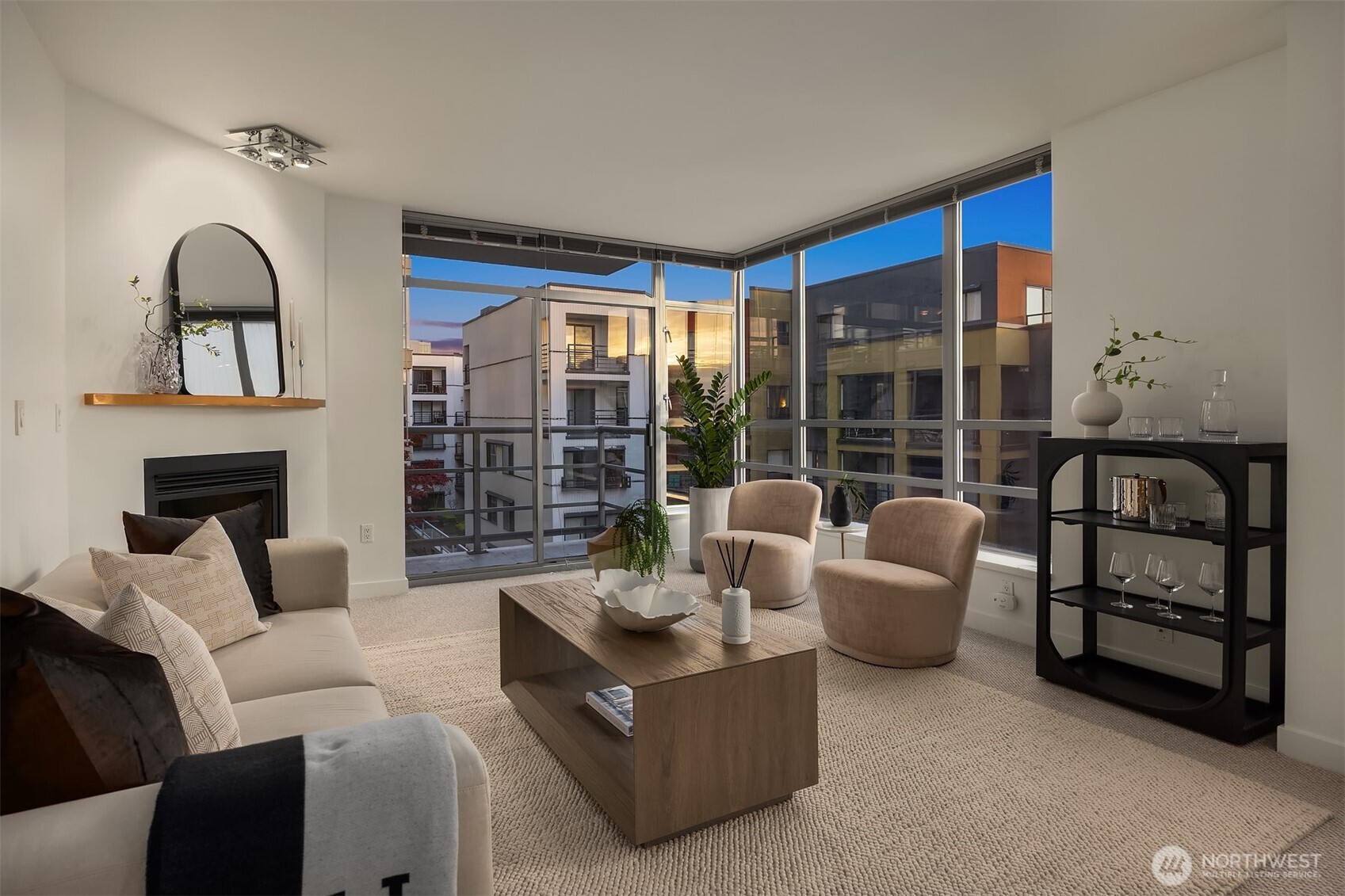 2929 1st Avenue #308, Seattle, WA 98121