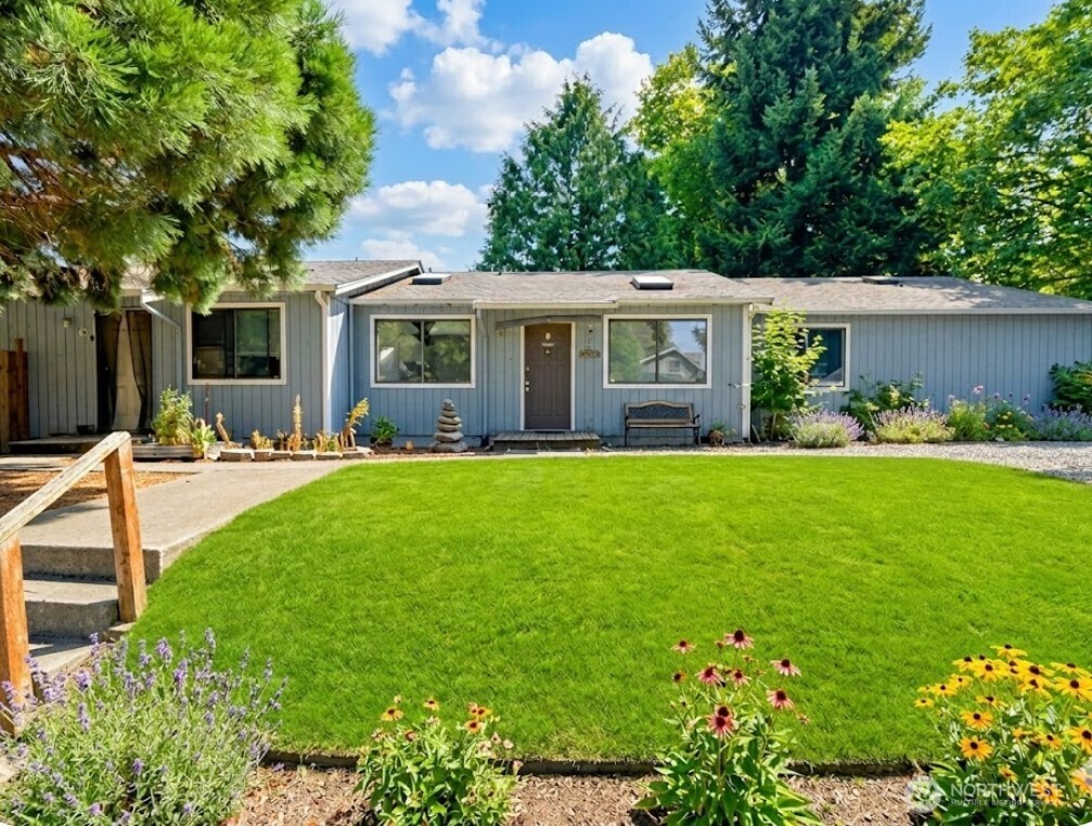 201 E 36th Street , Tacoma, WA 98404