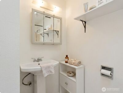 201 E 36th Street , Tacoma, WA 98404 - Photo 6