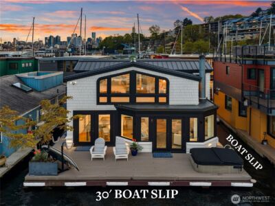 2466 Westlake Avenue N #8, Seattle, WA 98109 - Photo 2