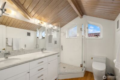 2466 Westlake Avenue N #8, Seattle, WA 98109 - Photo 24