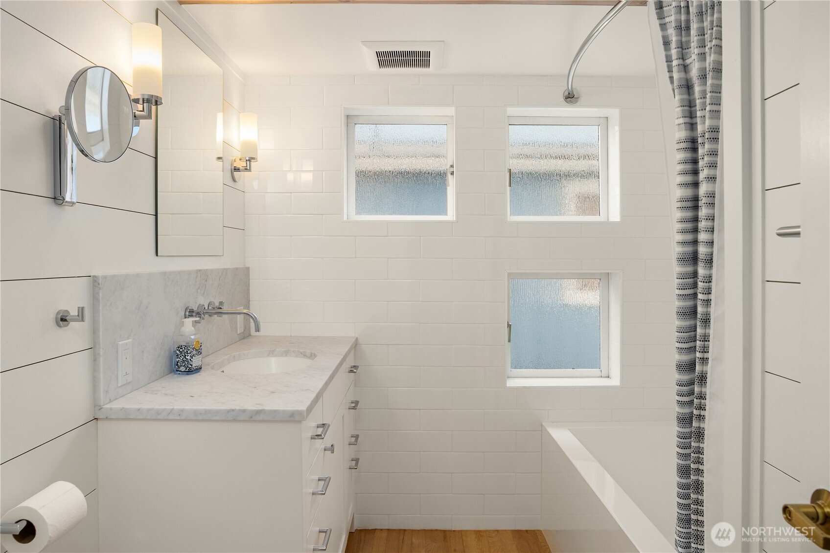 2466 Westlake Avenue N #8, Seattle, WA 98109