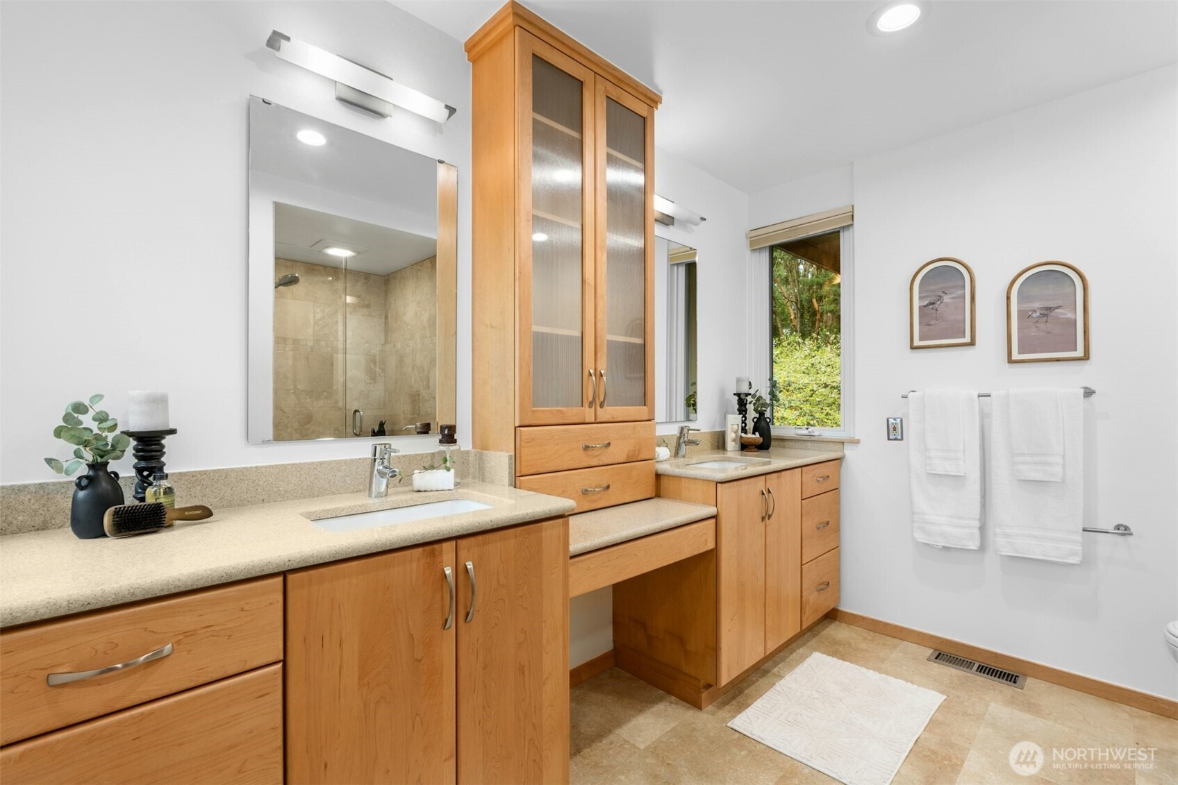 7237 NE 121st Place , Kirkland, WA 98034-2416