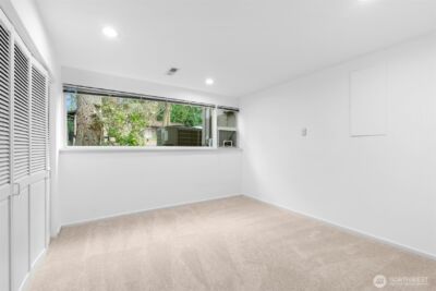 7237 NE 121st Place , Kirkland, WA 98034-2416 - Photo 27