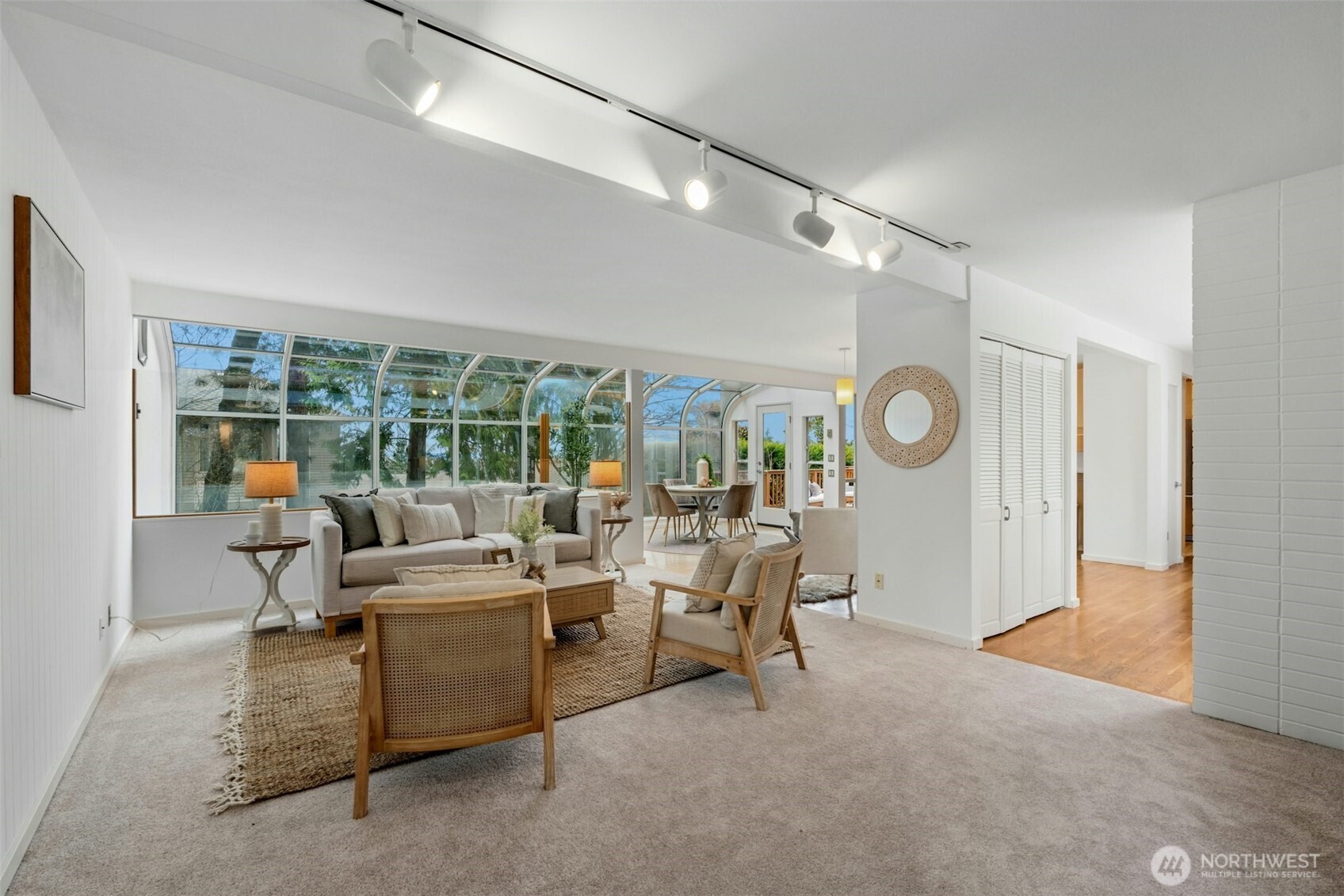 7237 NE 121st Place , Kirkland, WA 98034-2416