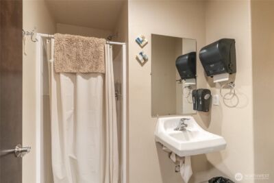 520 W Indian Avenue , Brewster, WA 98812 - Photo 14