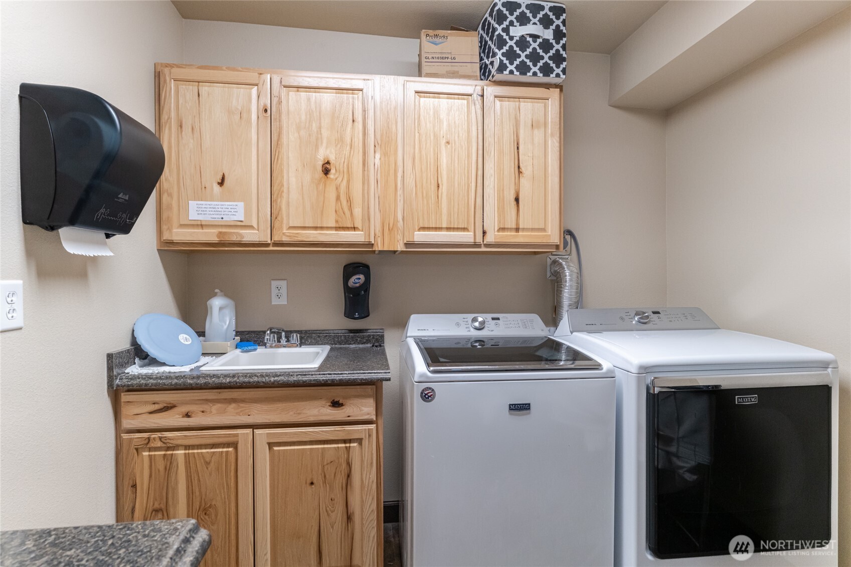 520 W Indian Avenue , Brewster, WA 98812