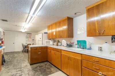 520 W Indian Avenue , Brewster, WA 98812 - Photo 31