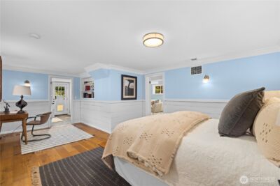 1536 Thorndyke Avenue W, Seattle, WA 98199 - Photo 24