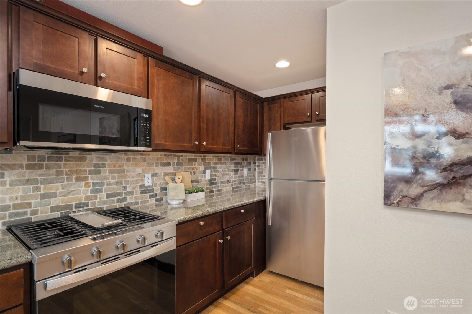 2205 NE 92nd Street , Seattle, WA 98115