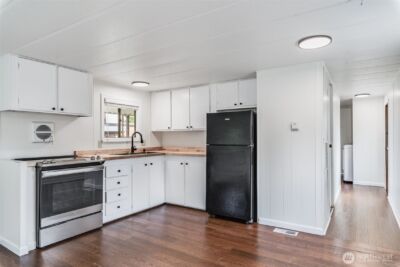 12711 142nd Avenue E #102, Puyallup, WA 98374 - Photo 7