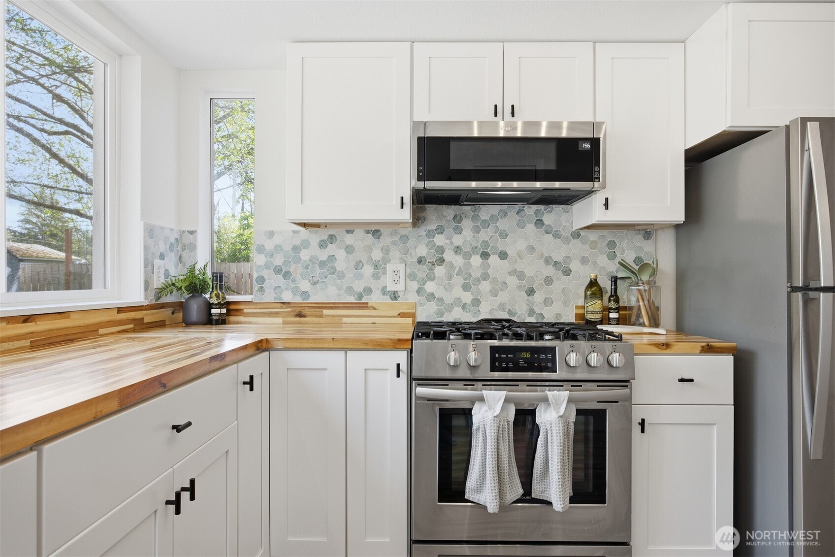 2618 Superior Street , Bellingham, WA 98226