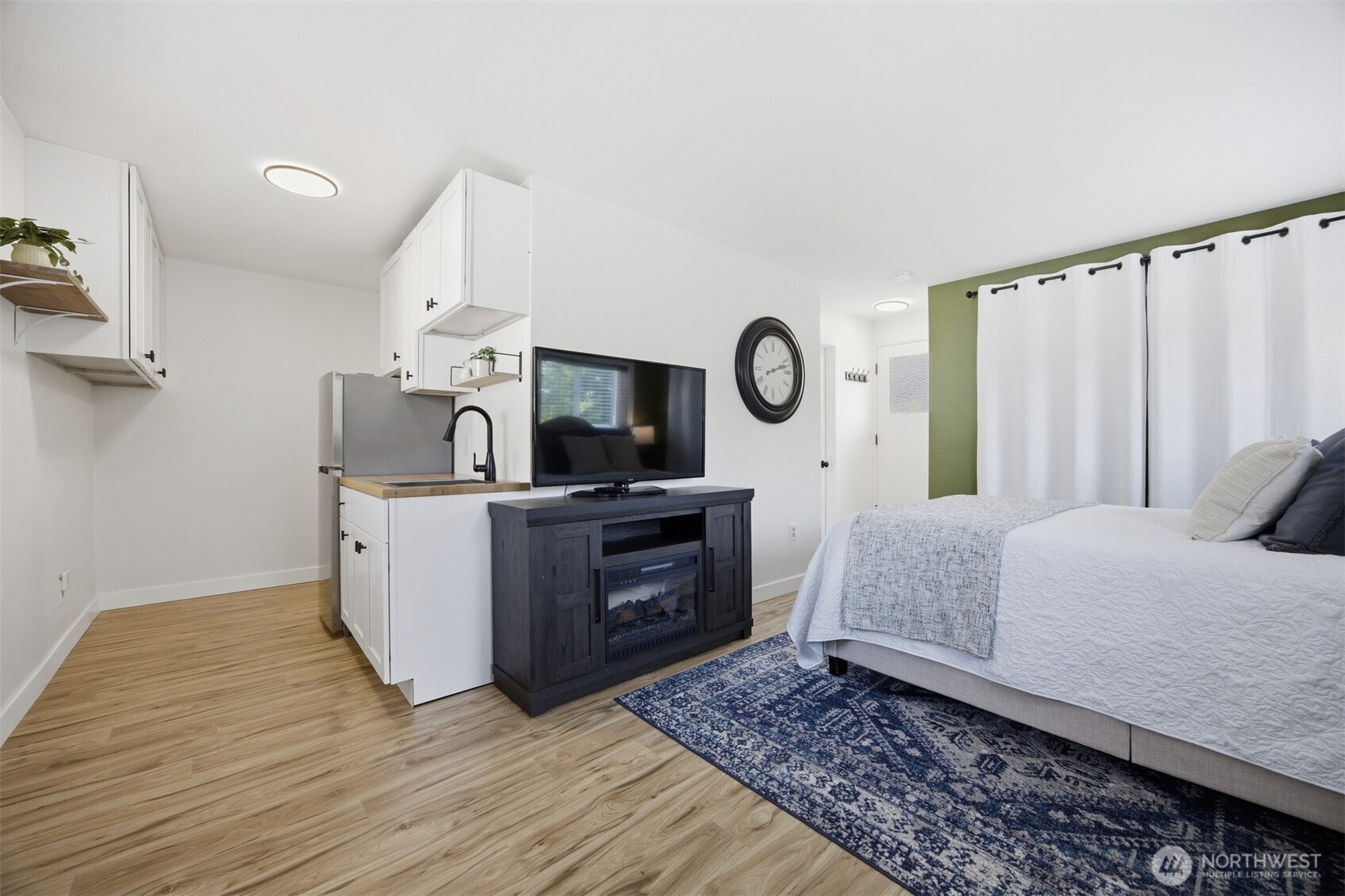 2618 Superior Street , Bellingham, WA 98226