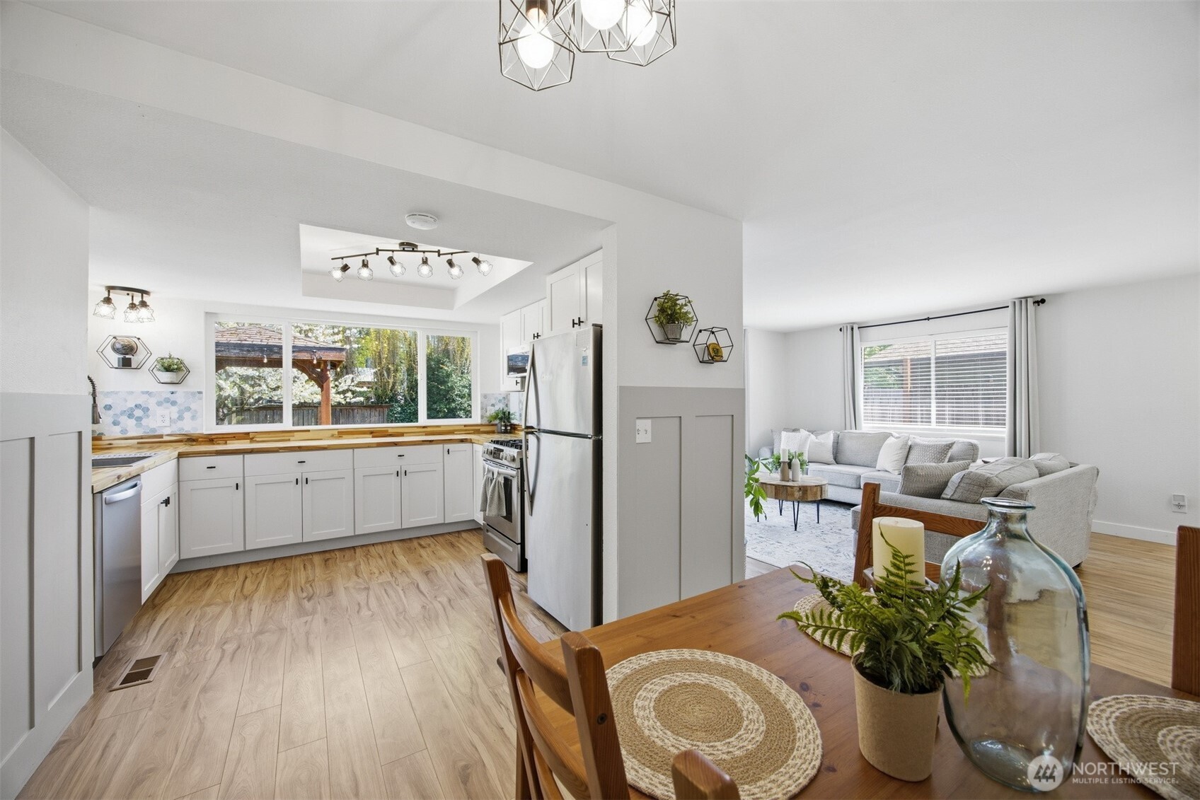 2618 Superior Street , Bellingham, WA 98226