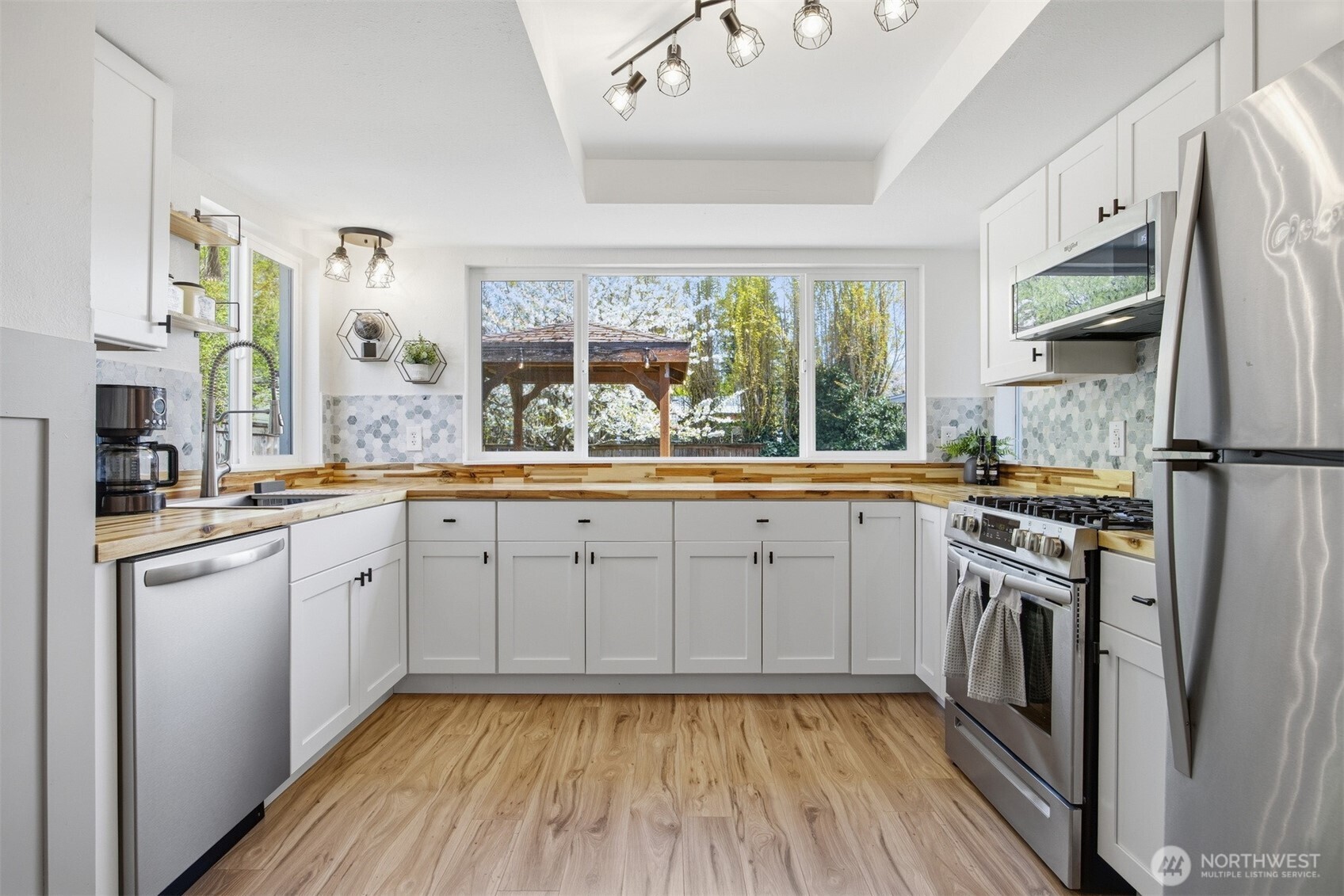 2618 Superior Street , Bellingham, WA 98226