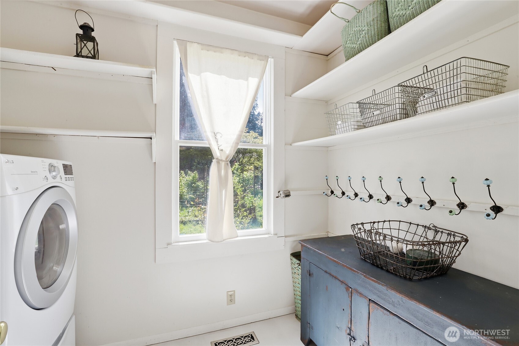 10472 NE Sunrise Bluff Lane , Bainbridge Island, WA 98110