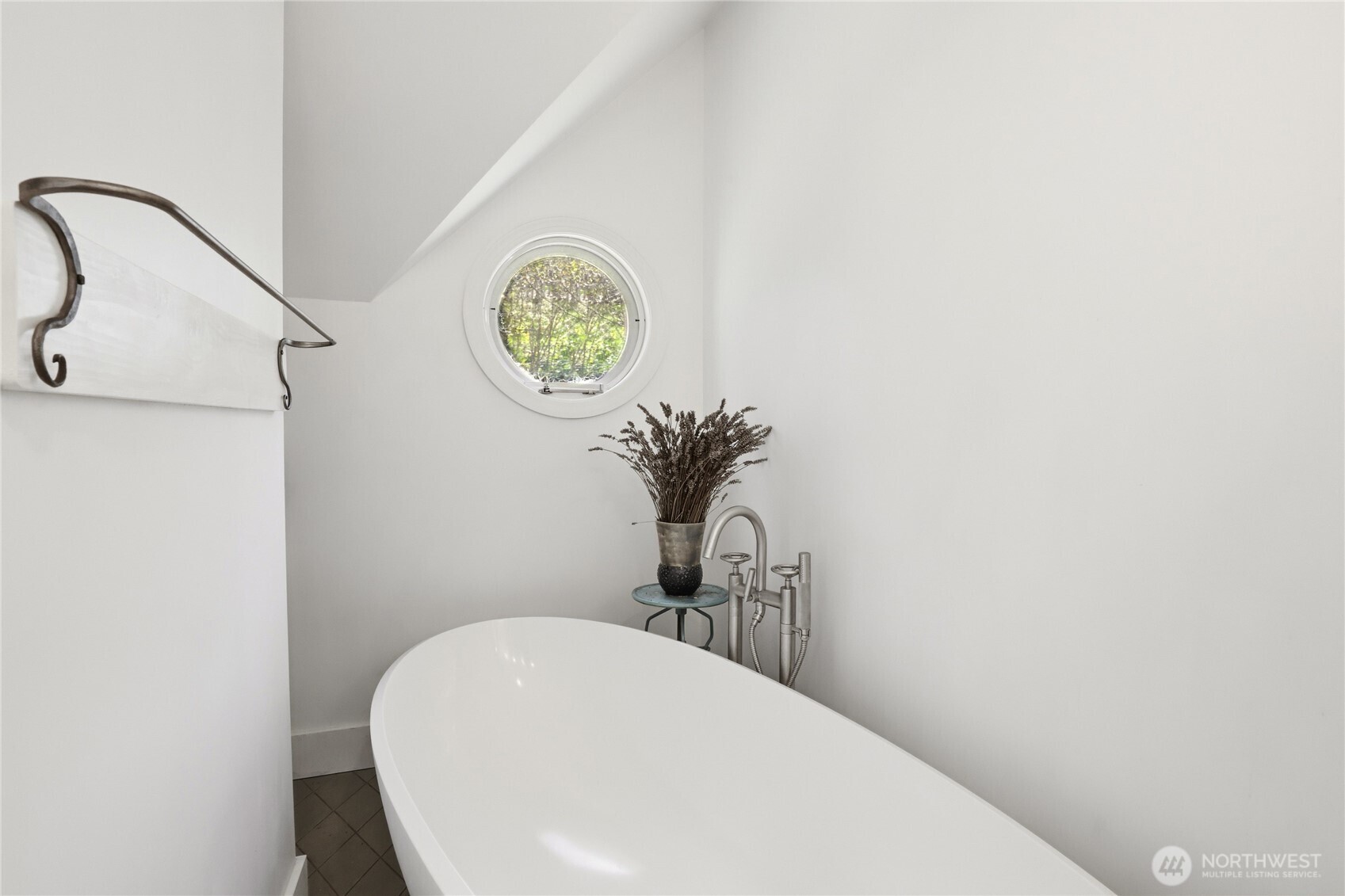 10472 NE Sunrise Bluff Lane , Bainbridge Island, WA 98110