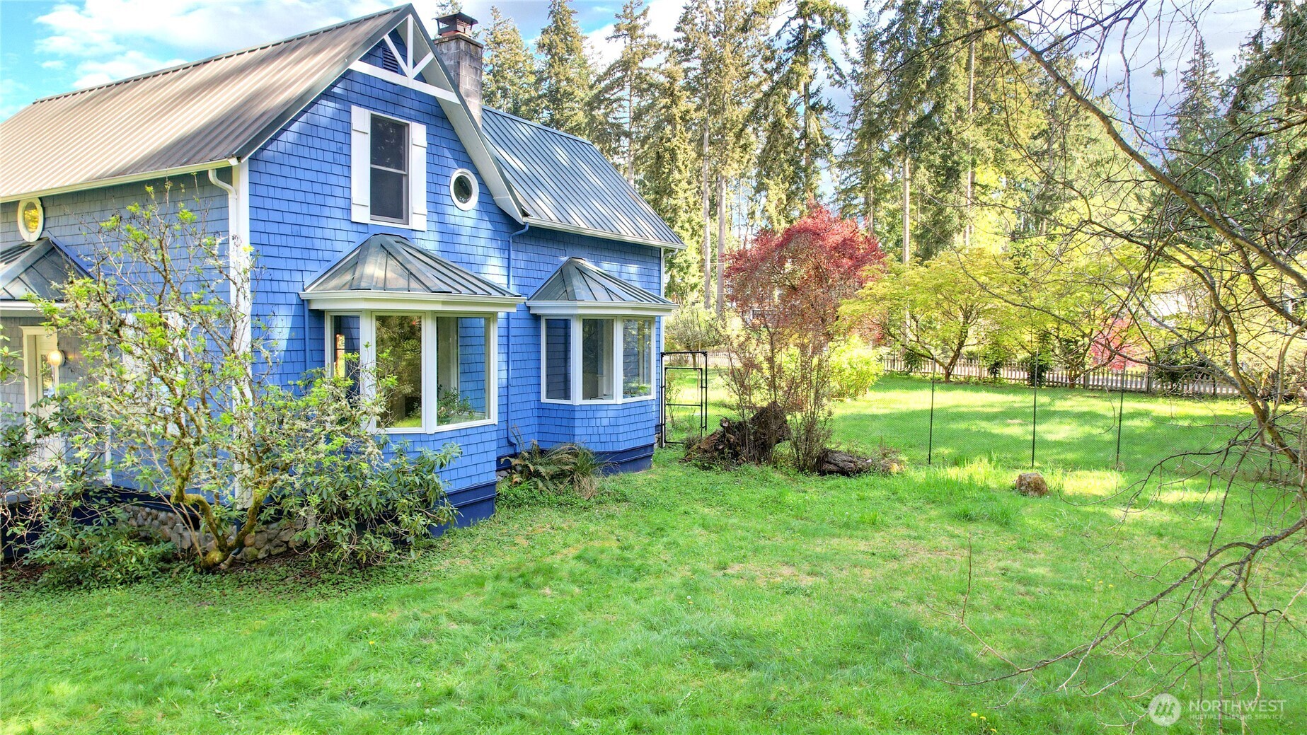 10472 NE Sunrise Bluff Lane , Bainbridge Island, WA 98110