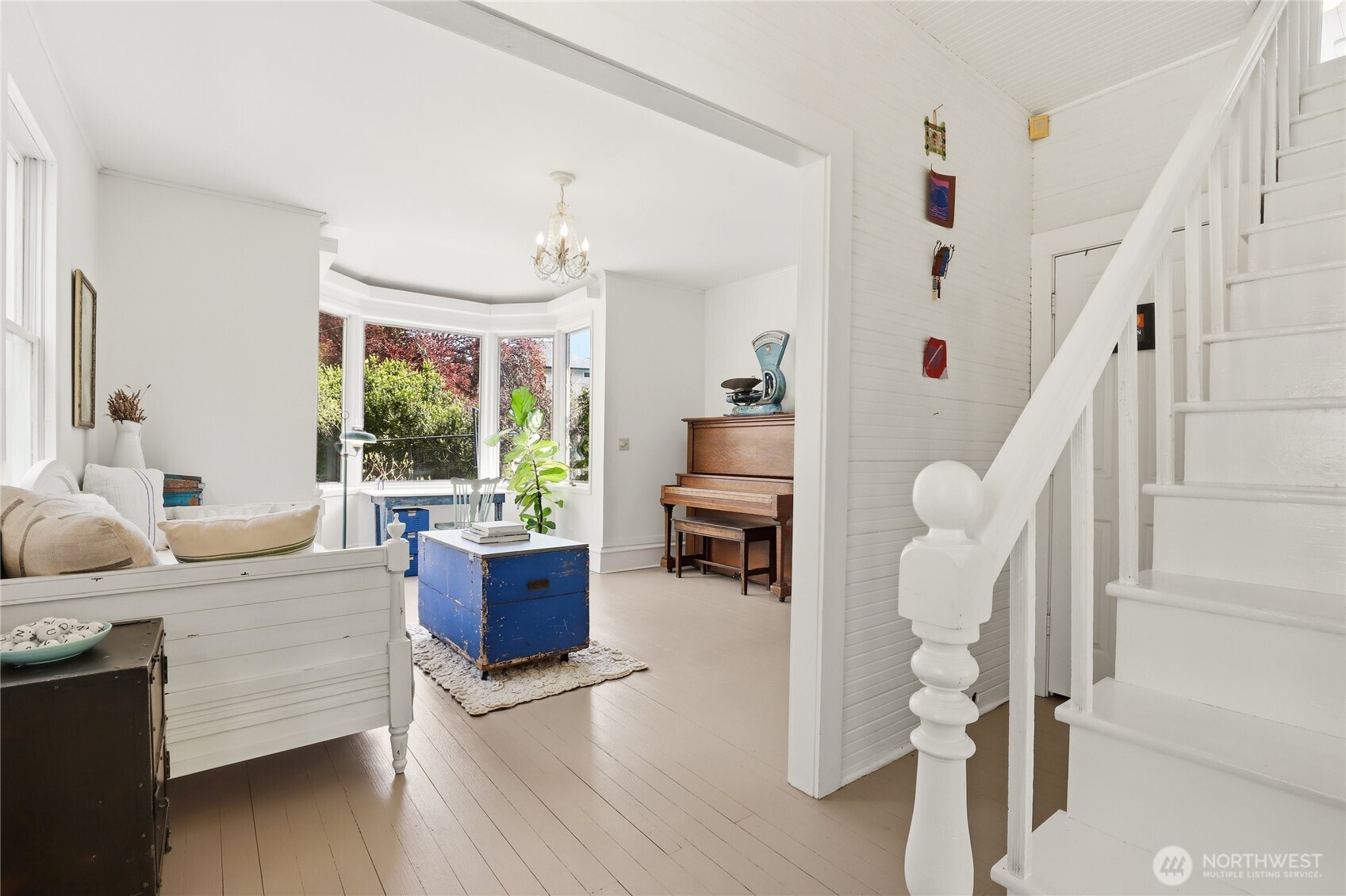 10472 NE Sunrise Bluff Lane , Bainbridge Island, WA 98110