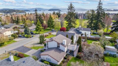 1211 31st Street , Anacortes, WA 98221 - Photo 1