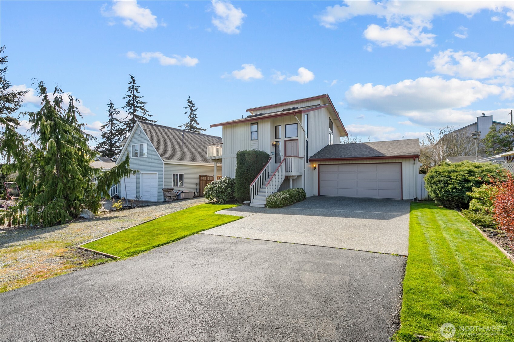 1211 31st Street , Anacortes, WA 98221