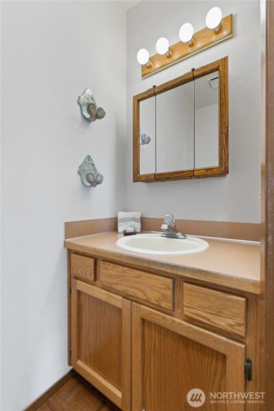 1211 31st Street , Anacortes, WA 98221 - Photo 9