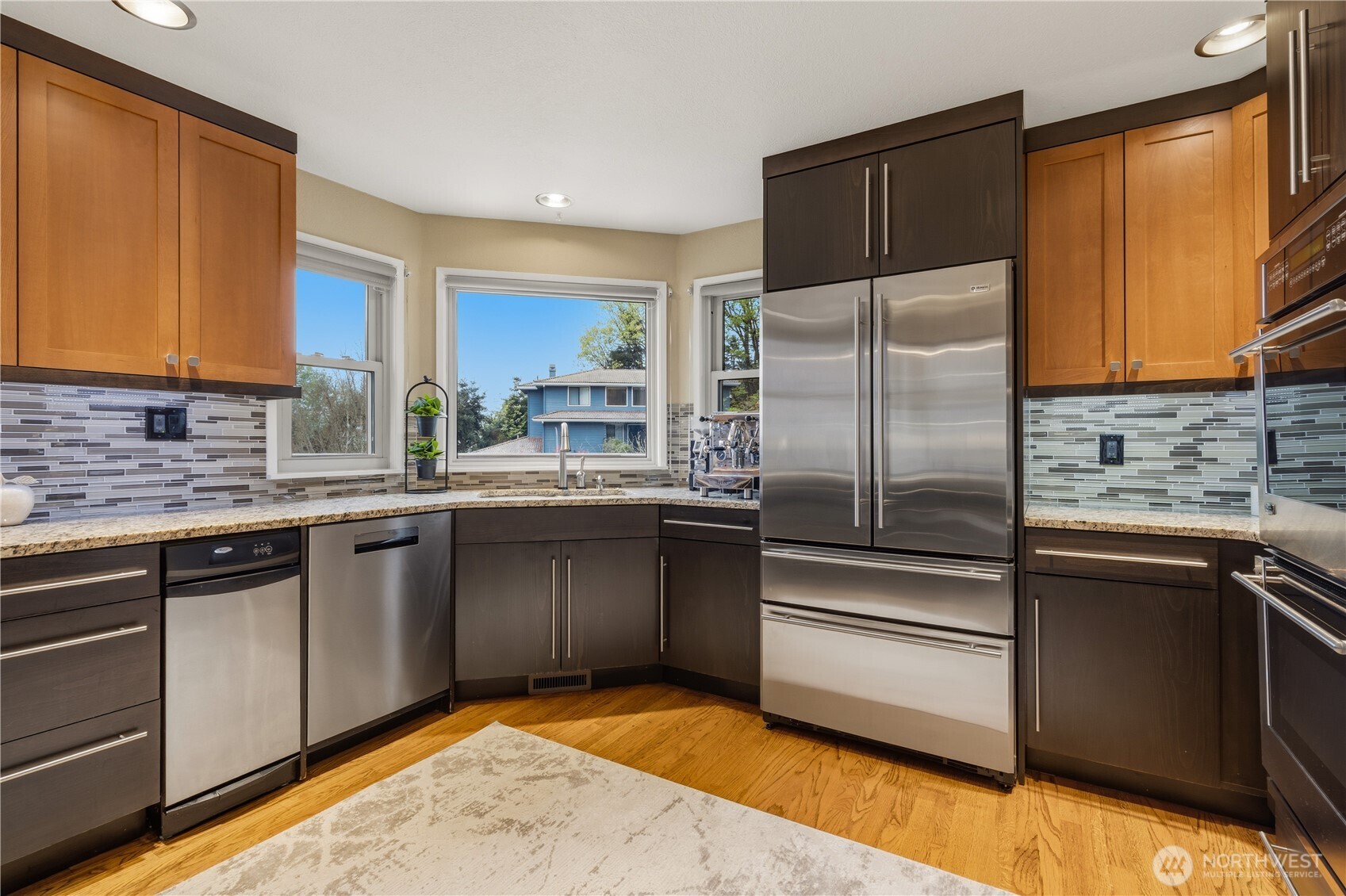 5701 137th Place SE, Bellevue, WA 98006