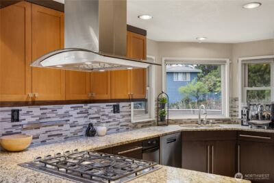 5701 137th Place SE, Bellevue, WA 98006 - Photo 10