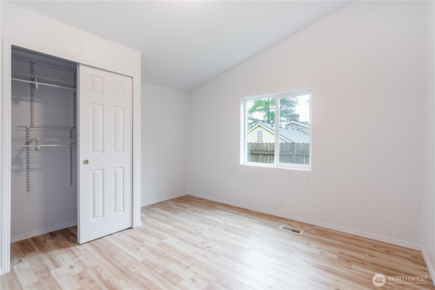 799 King Road , Winlock, WA 98596