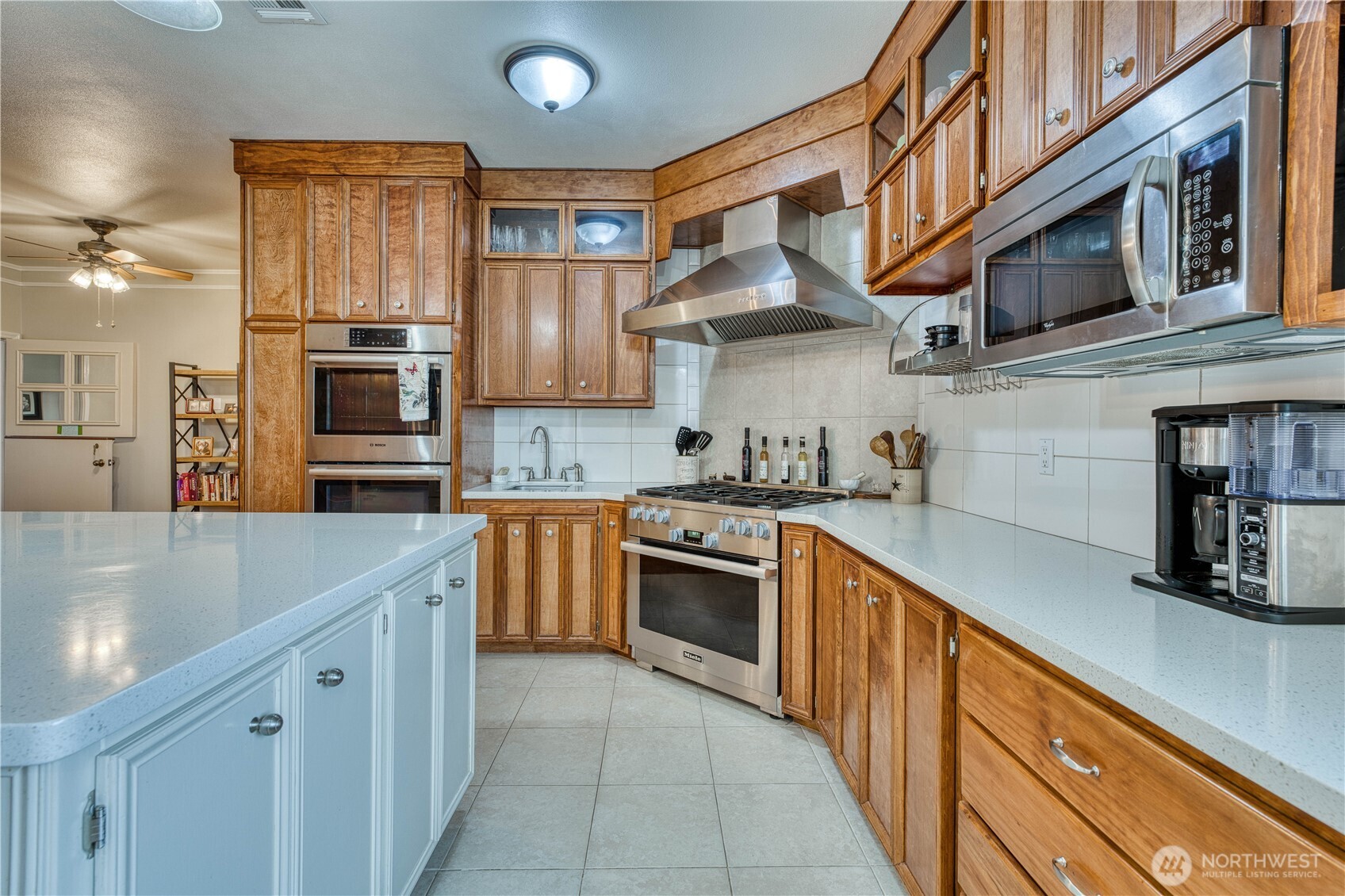 481 E Leeds , Shelton, WA 98584
