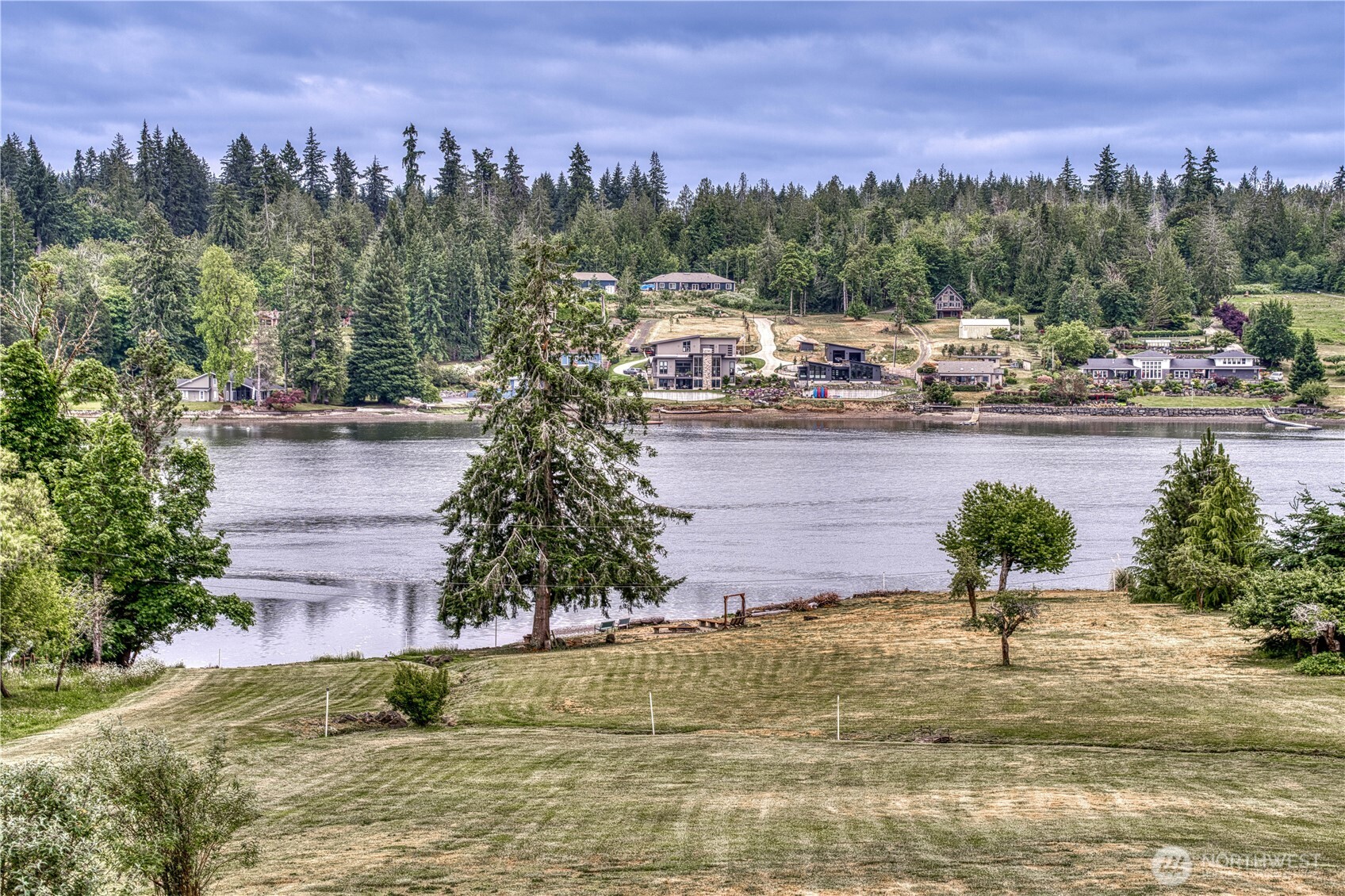 481 E Leeds , Shelton, WA 98584