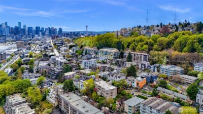 2134 Waverly Place N #202, Seattle, WA 98109 - Photo 29