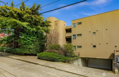 2134 Waverly Place N #202, Seattle, WA 98109 - Photo 34