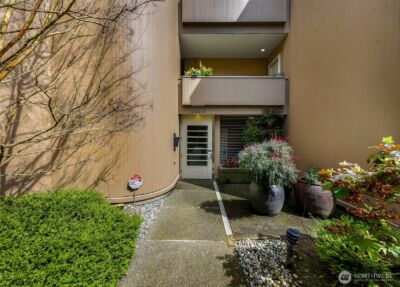 2134 Waverly Place N #202, Seattle, WA 98109 - Photo 35