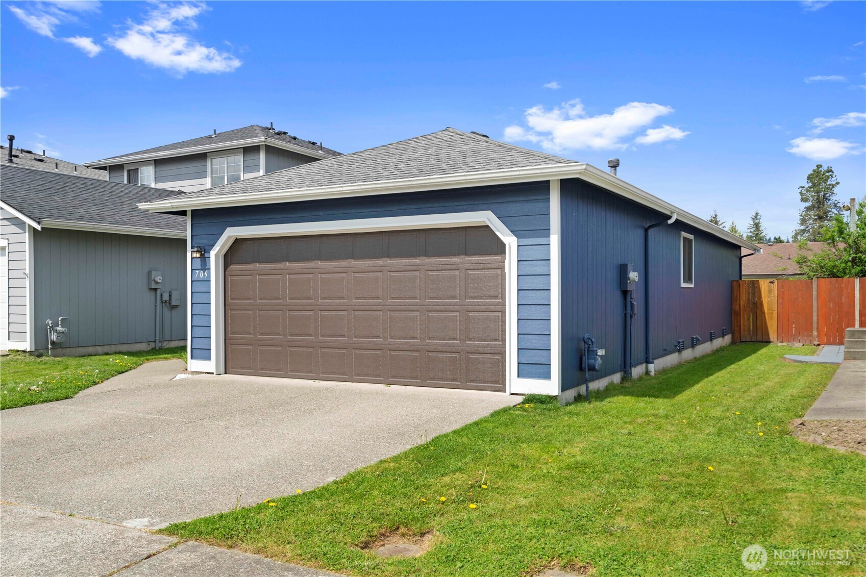 709 Lois Lane , Sultan, WA 98294