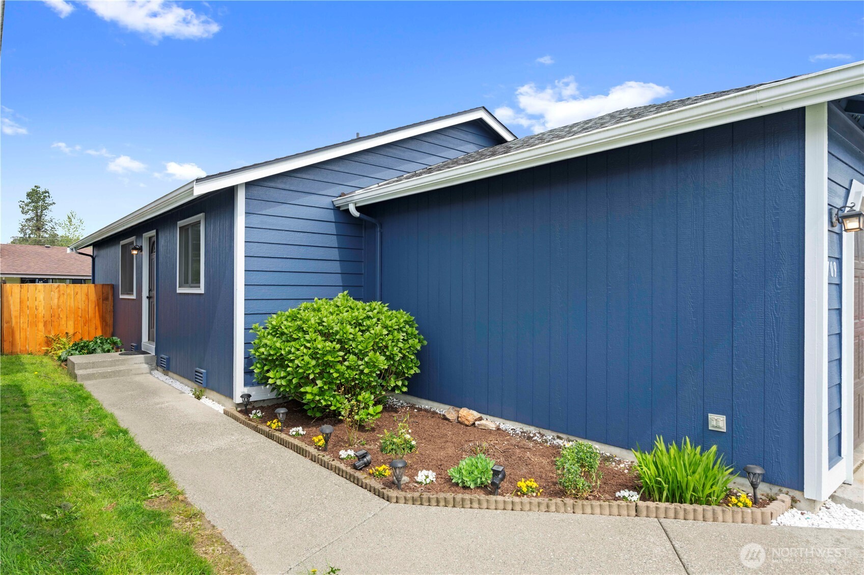 709 Lois Lane , Sultan, WA 98294