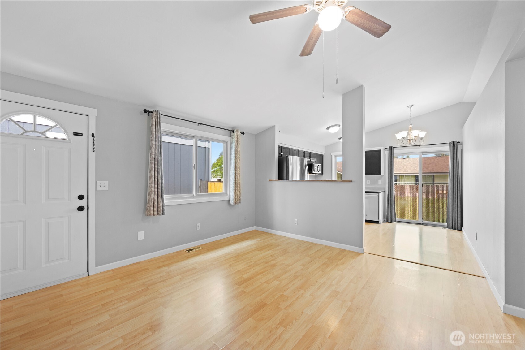 709 Lois Lane , Sultan, WA 98294