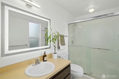 8310 NE 122nd Place , Kirkland, WA 98034-5838 - Photo 14