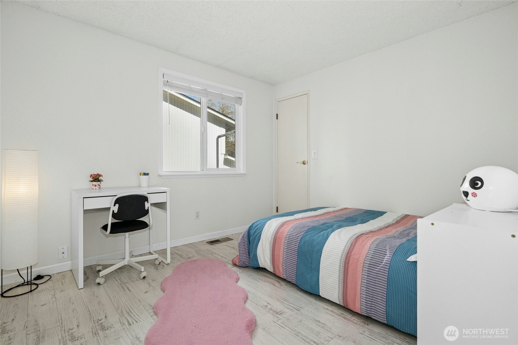 8310 NE 122nd Place , Kirkland, WA 98034-5838
