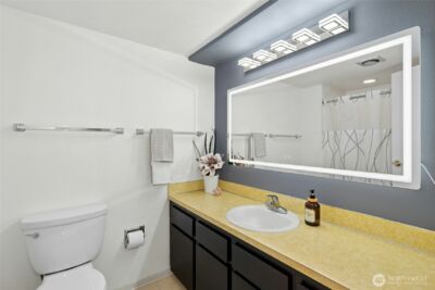 8310 NE 122nd Place , Kirkland, WA 98034-5838 - Photo 17