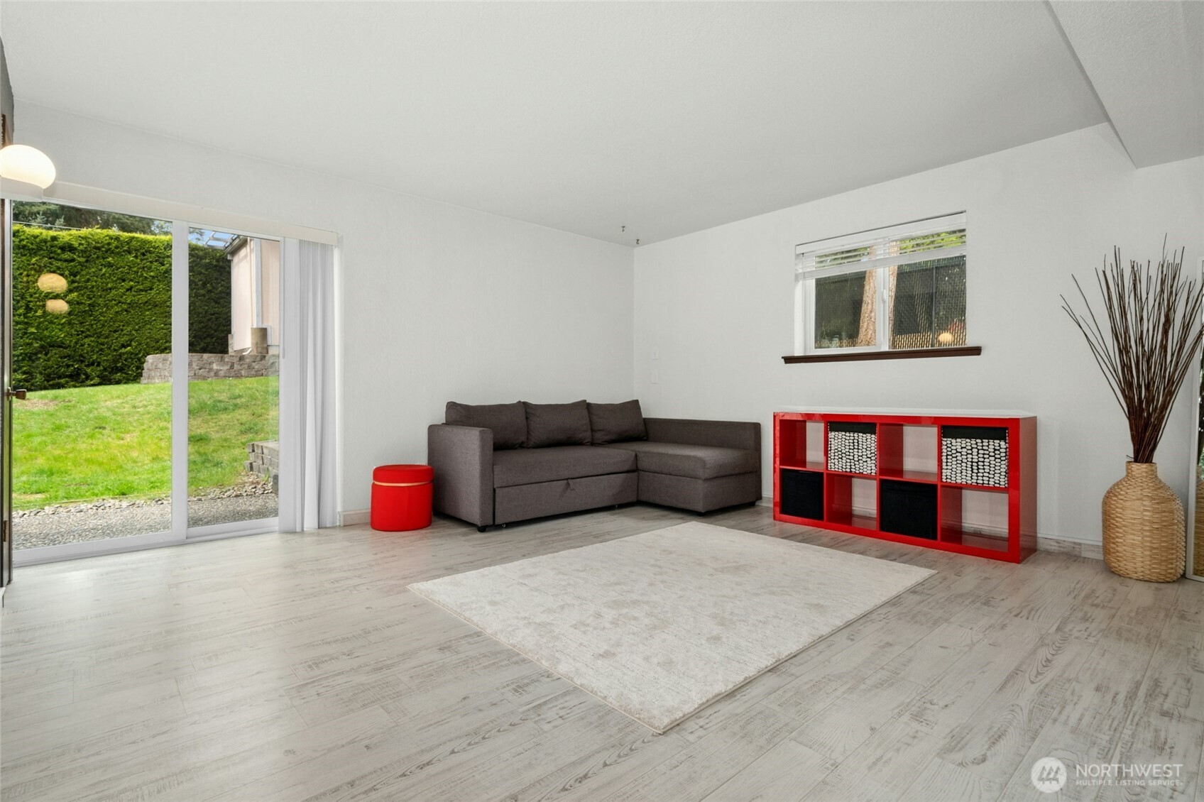 8310 NE 122nd Place , Kirkland, WA 98034-5838