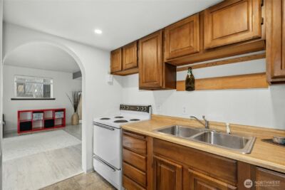 8310 NE 122nd Place , Kirkland, WA 98034-5838 - Photo 20