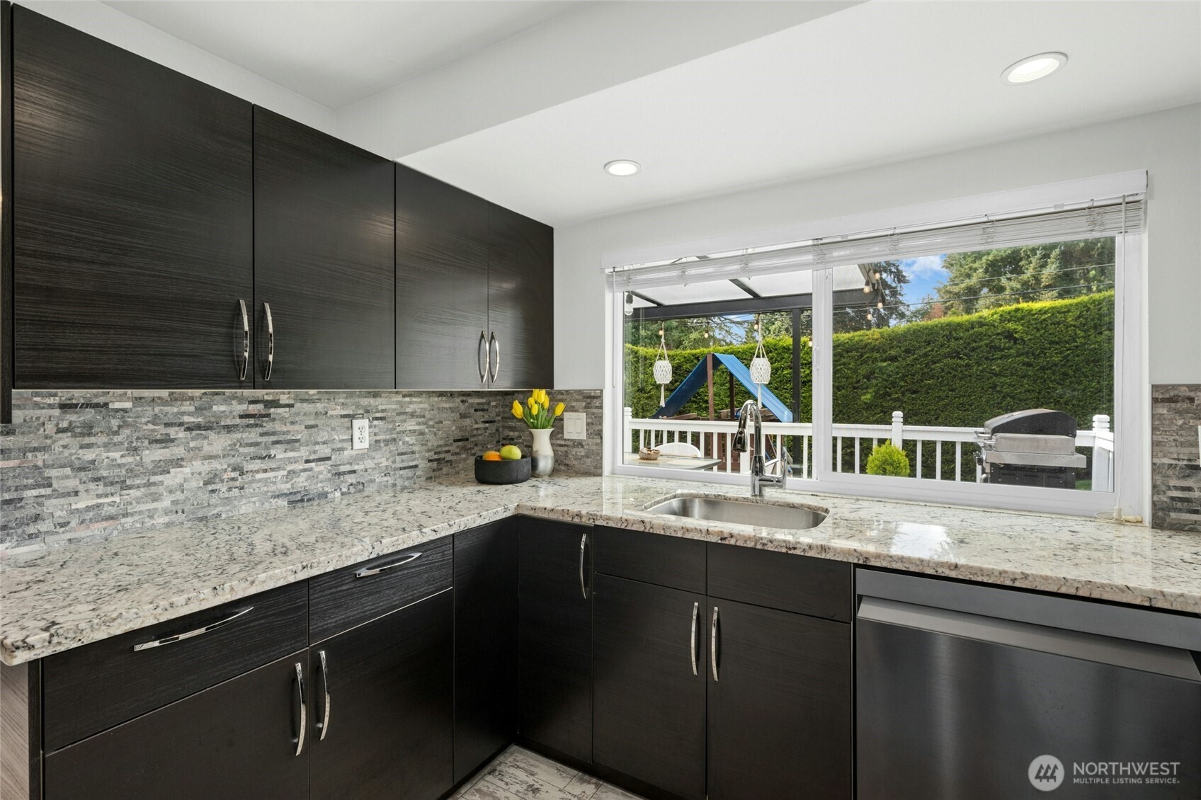 8310 NE 122nd Place , Kirkland, WA 98034-5838
