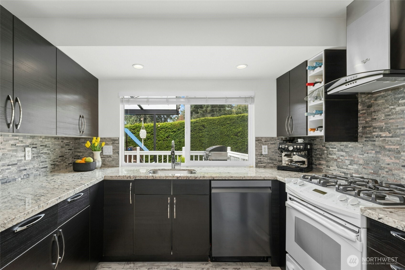 8310 NE 122nd Place , Kirkland, WA 98034-5838