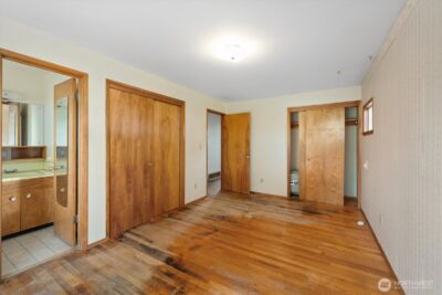 1215 S 234th Place , Des Moines, WA 98198 - Photo 11