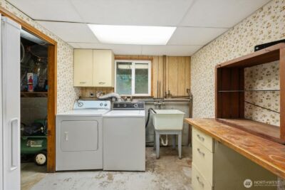 1215 S 234th Place , Des Moines, WA 98198 - Photo 16